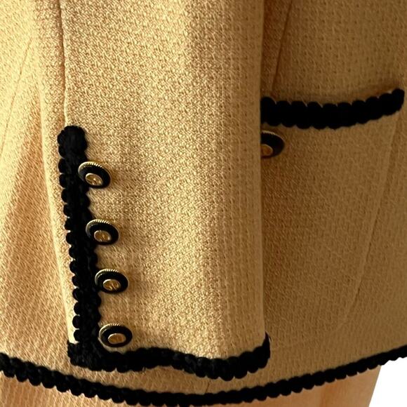 ST JOHN Vintage Suit Set 6 Small Blazer Skirt Knit Jacket Collection Classic - Picture 5 of 17